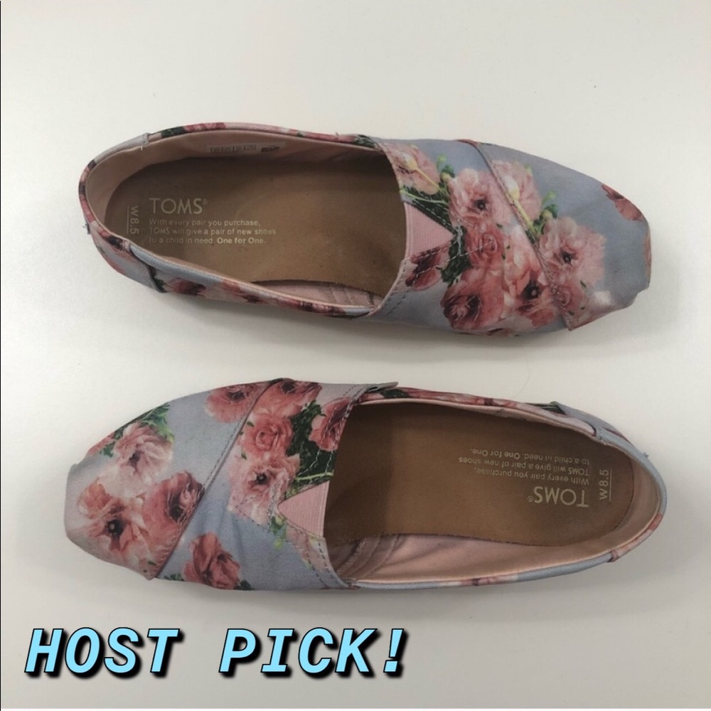BEAUTIFUL FLORAL TOMS